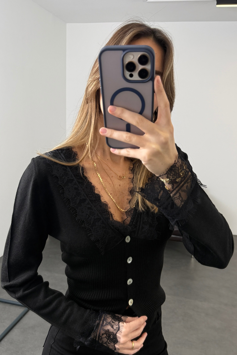 Siyah Dantel Detaylı V Yaka Triko TK261010