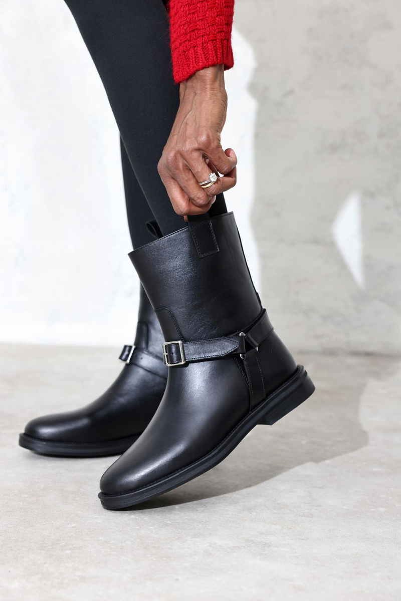 Siyah Deri Binici Bot 125211