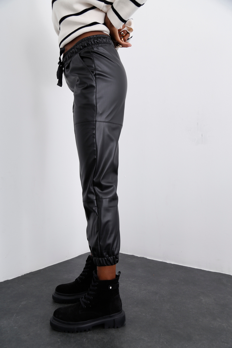 Siyah Deri Jogger Pantolon 24327