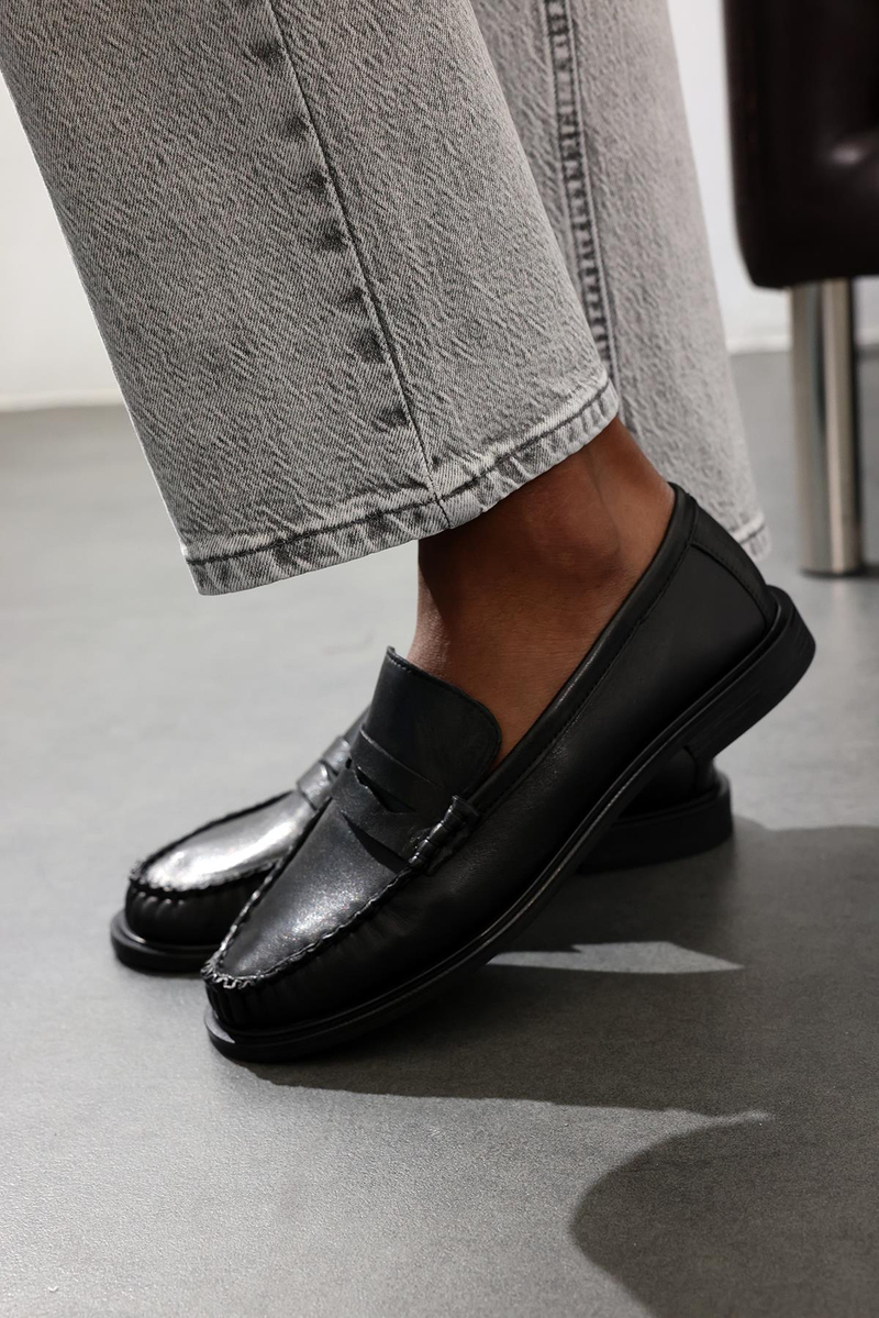 Siyah Deri Makosen 35507