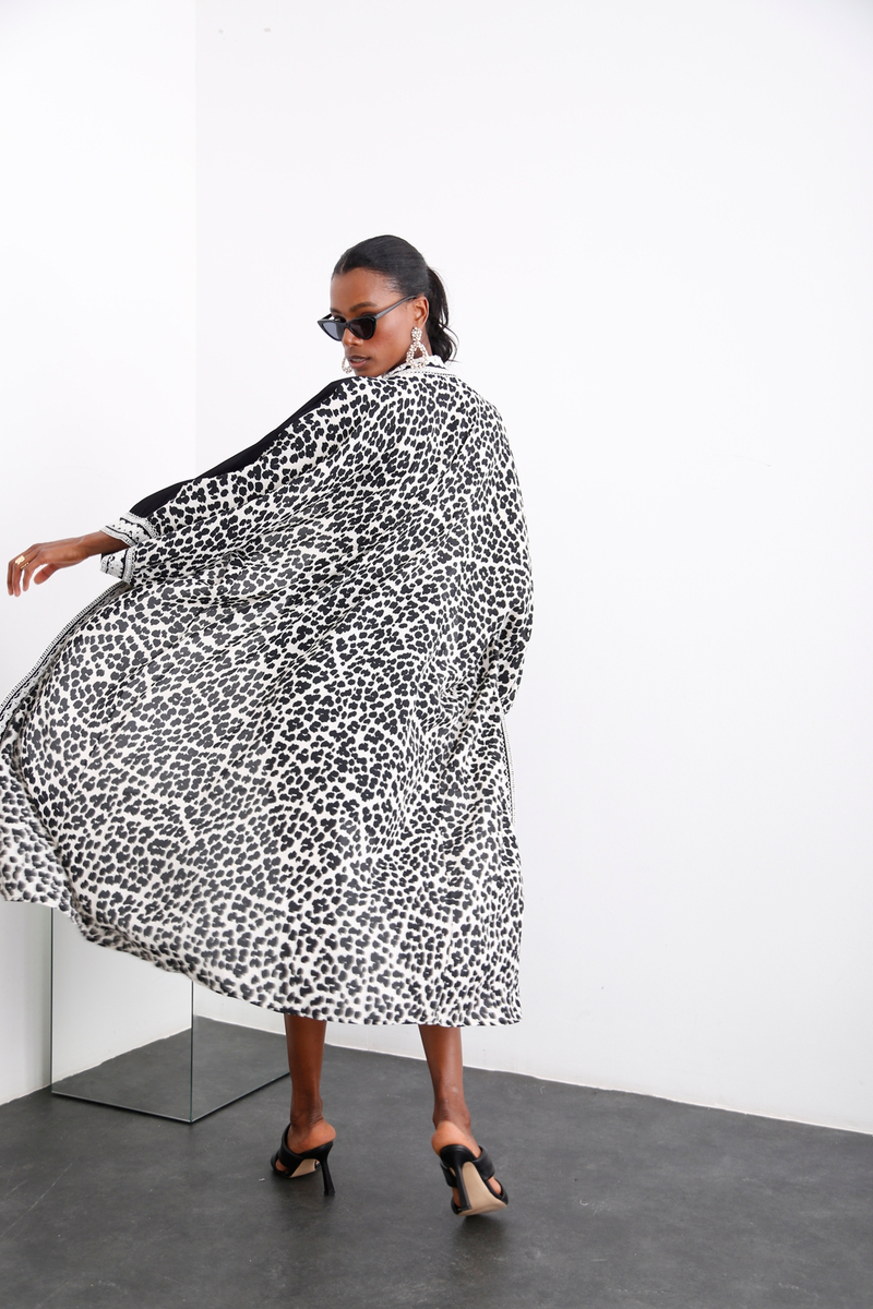 Siyah Desenli Kimono 