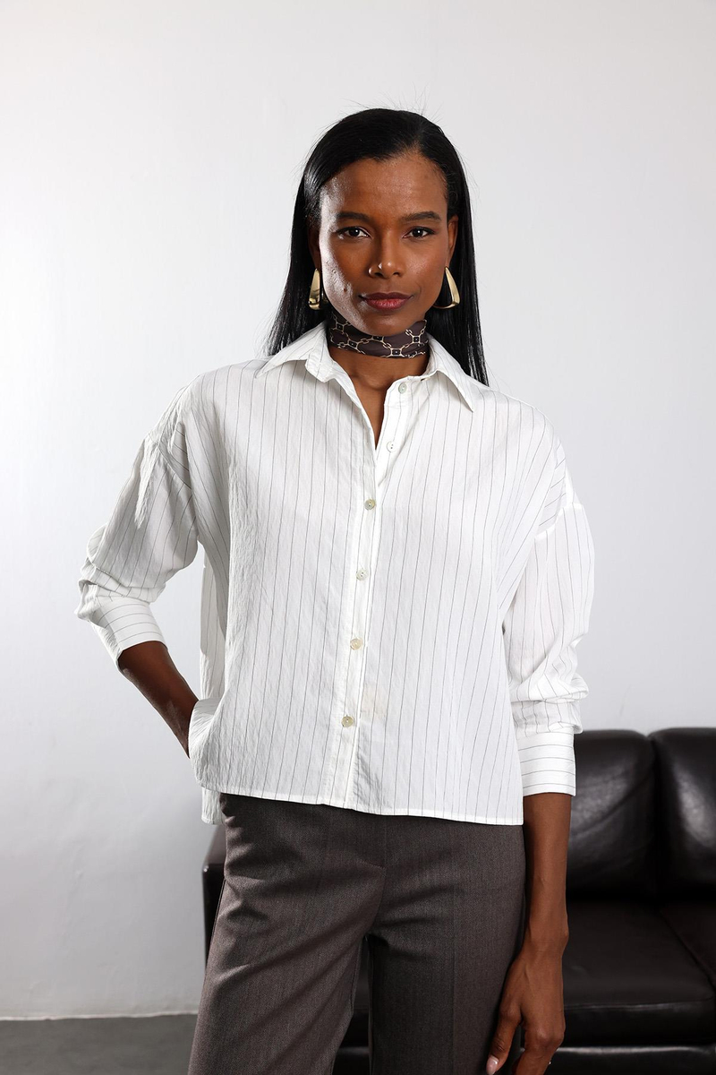 Siyah Dökümlü Çizgili Gömlek 17013