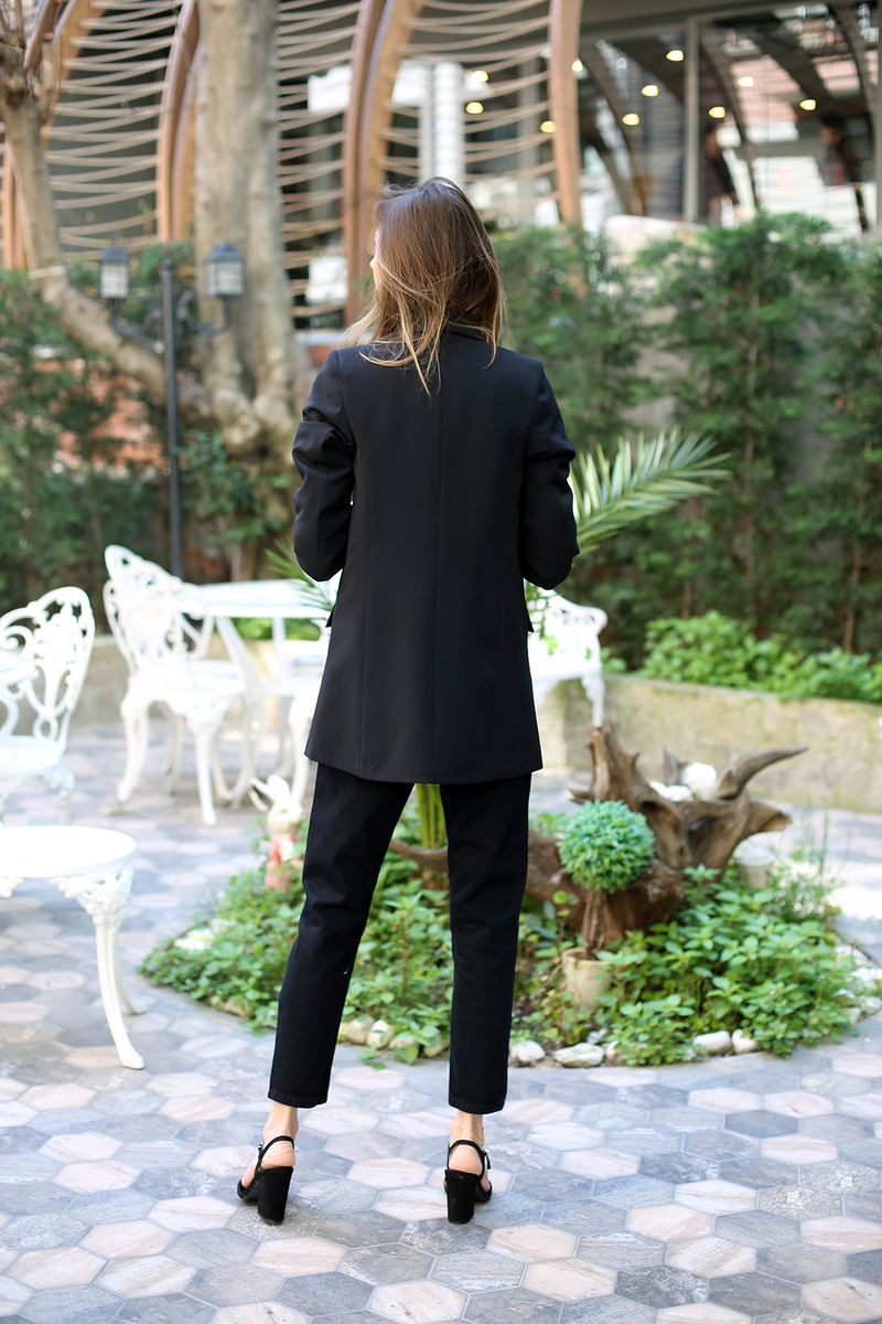 Siyah Dört Düğme Blazer Ceket