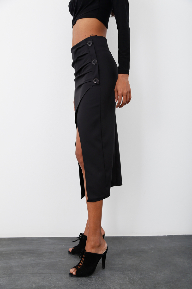 Siyah Drape Detaylı Midi Etek 