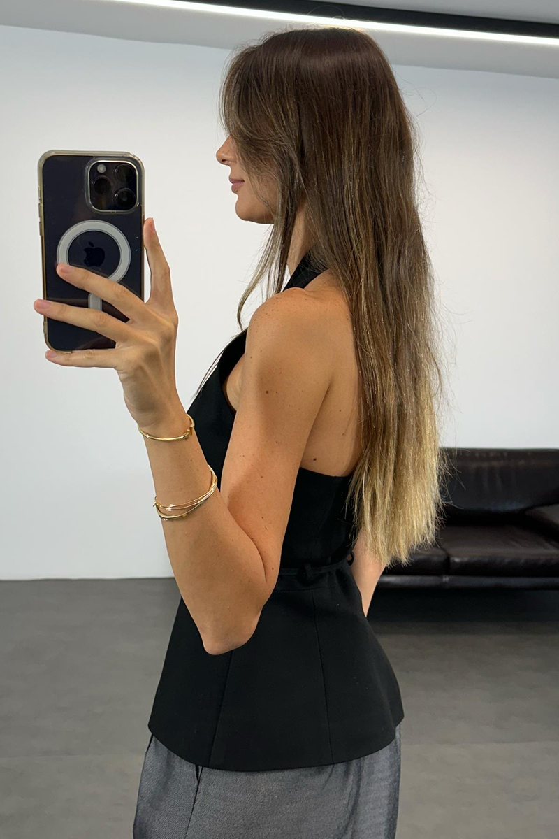 Siyah Halter Yaka Çıtçıtlı Yelek 
