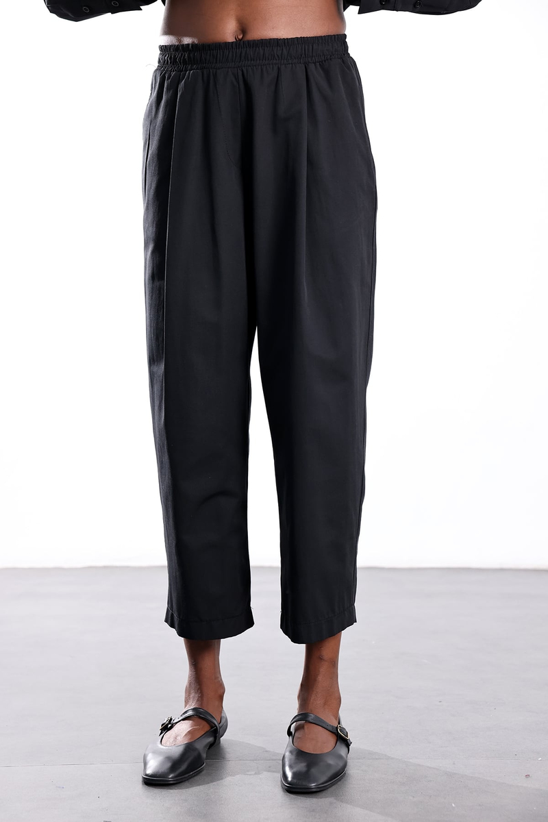 Siyah Kali Poplin Barrel Pantolon 