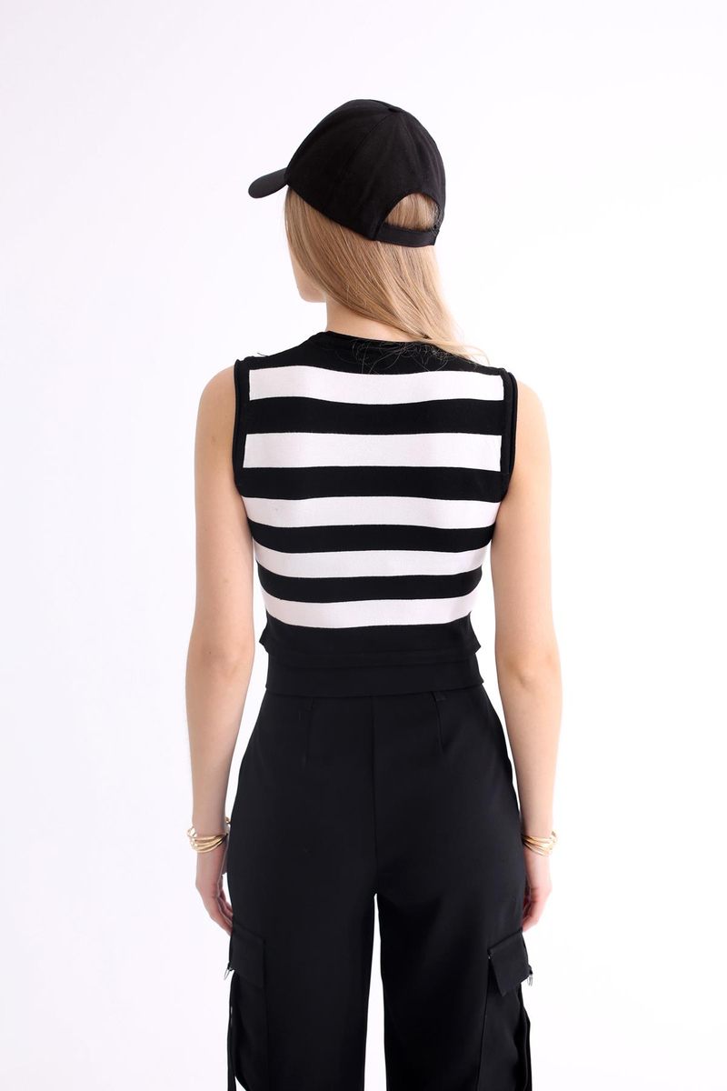 Siyah Kalın Çizgili Triko Crop 4054
