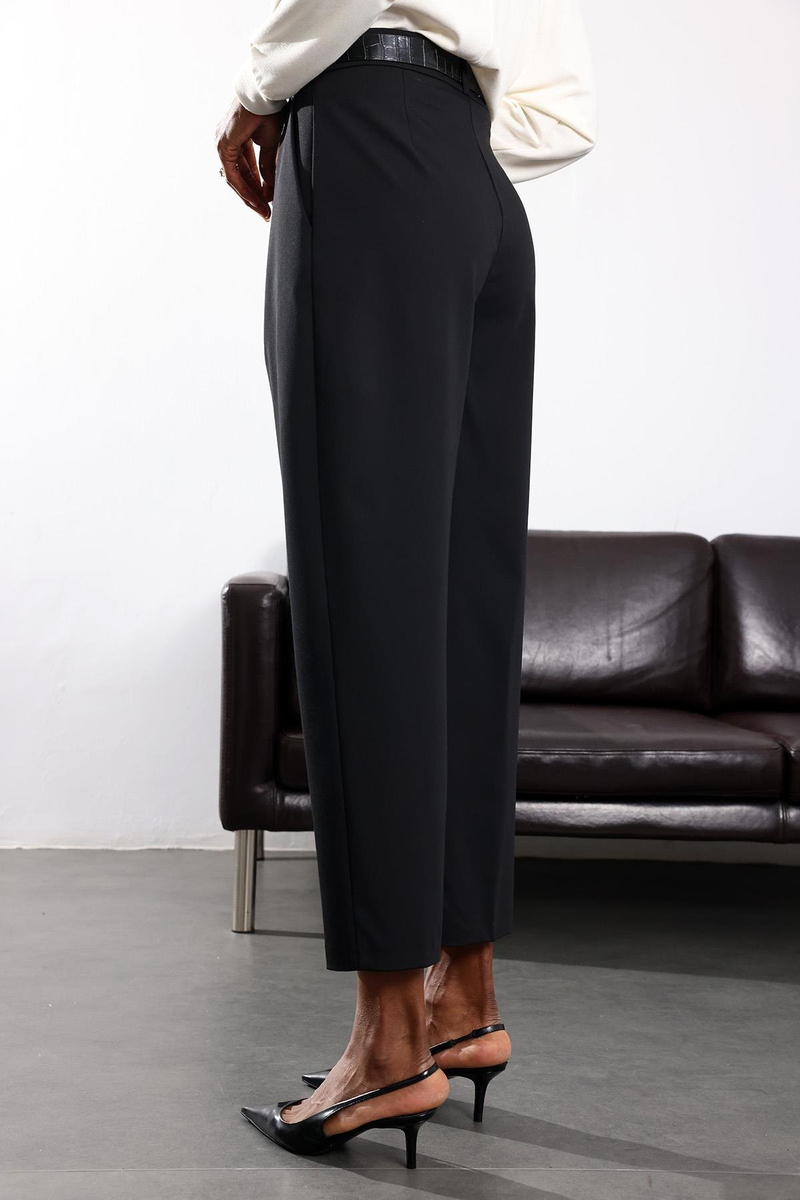 Siyah Kemerli Barrel Panrolon 31640