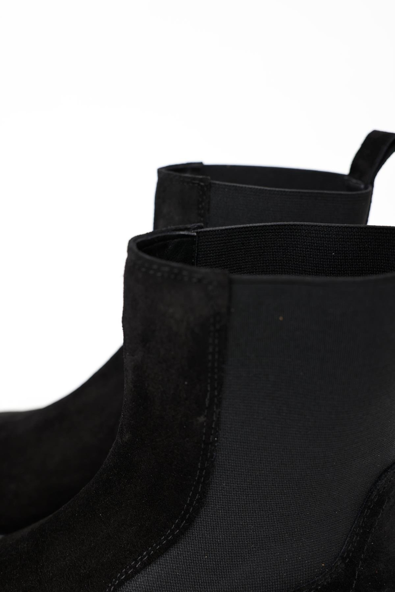 Siyah Lastikli Postal 123005