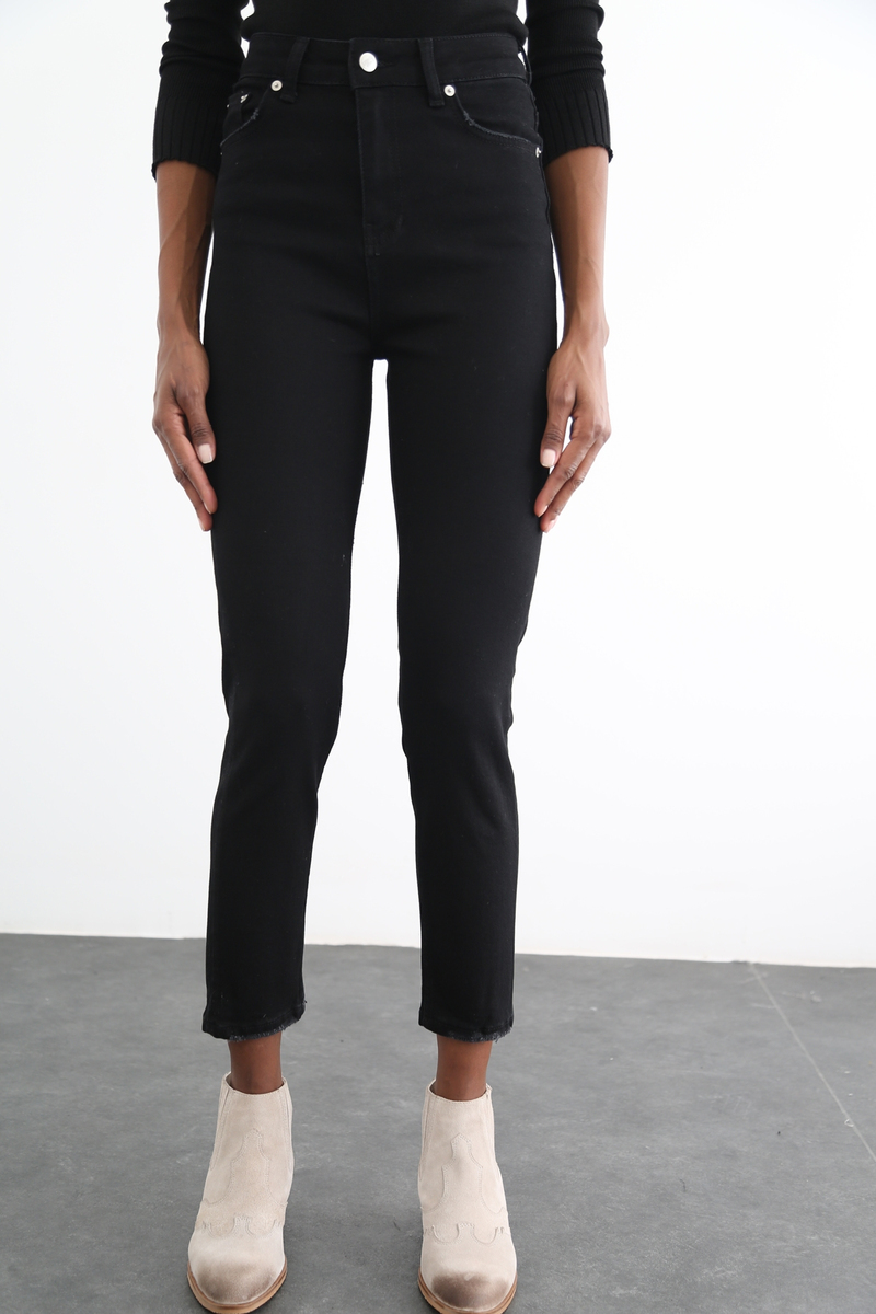 Siyah Likralı Mom Jean 1760