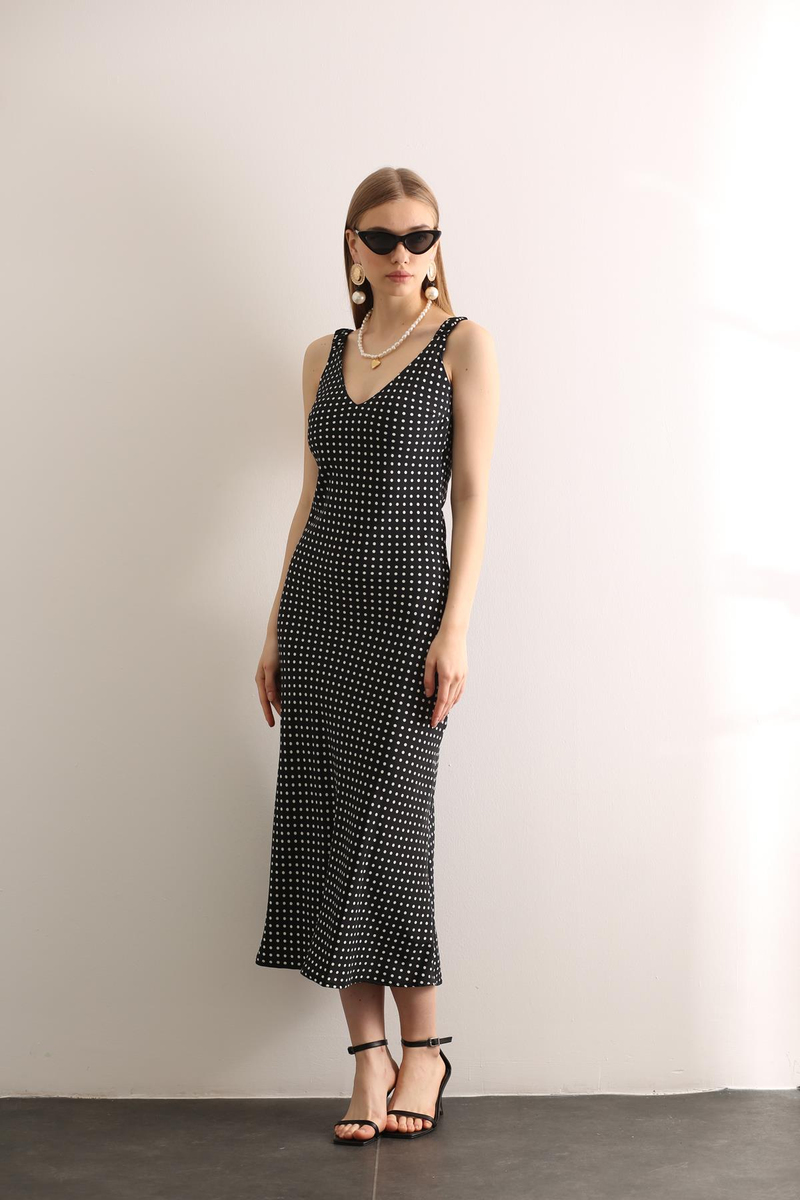 Siyah Maxi Boy Puantiye Desen Elbise 14351
