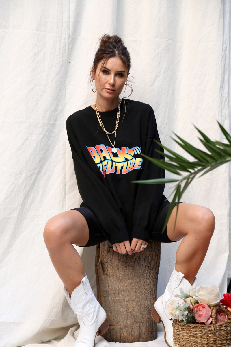 Siyah Oversize Baskılı Triko 