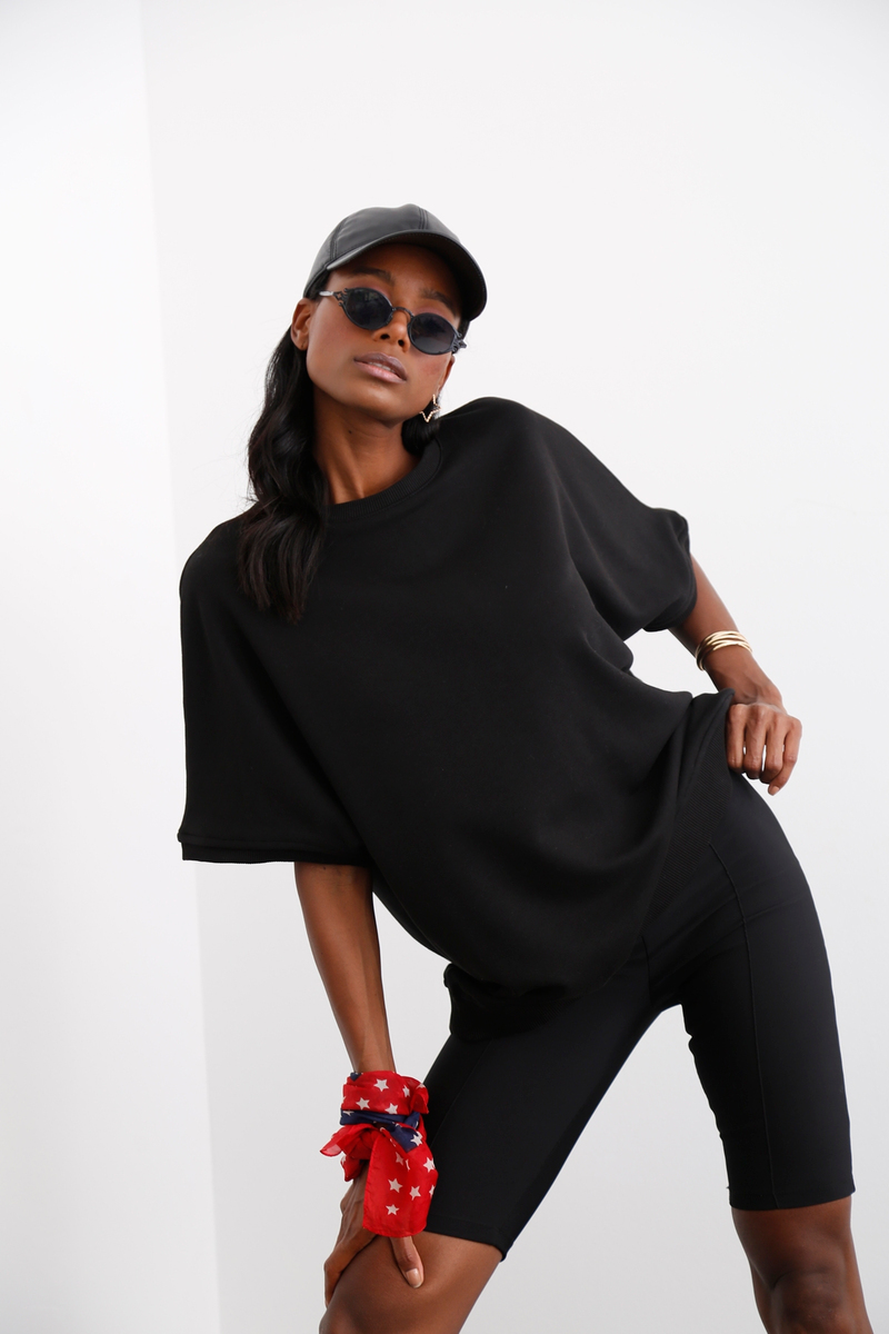 Siyah Oversize Kolsuz Sweatshirt 0021