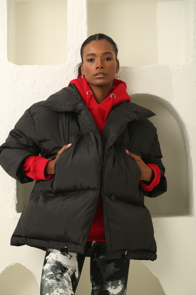 Siyah Oversize Şişme Mont 