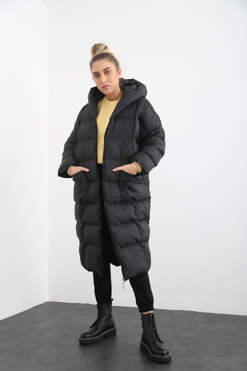 Siyah Oversize Şişme Mont D89449