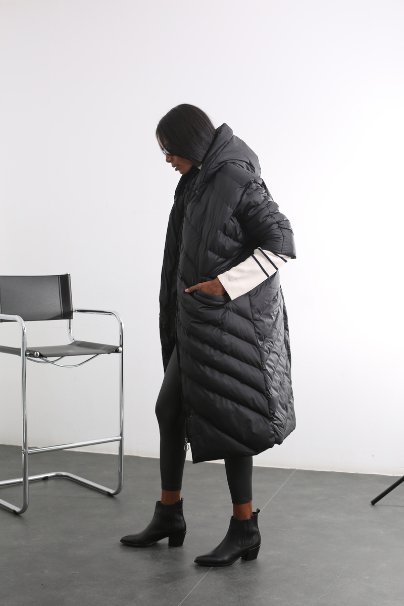 Siyah Oversize Şişme Mont D89609