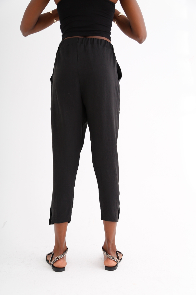 Siyah Paçası Çıtçıtlı Pantolon 25974