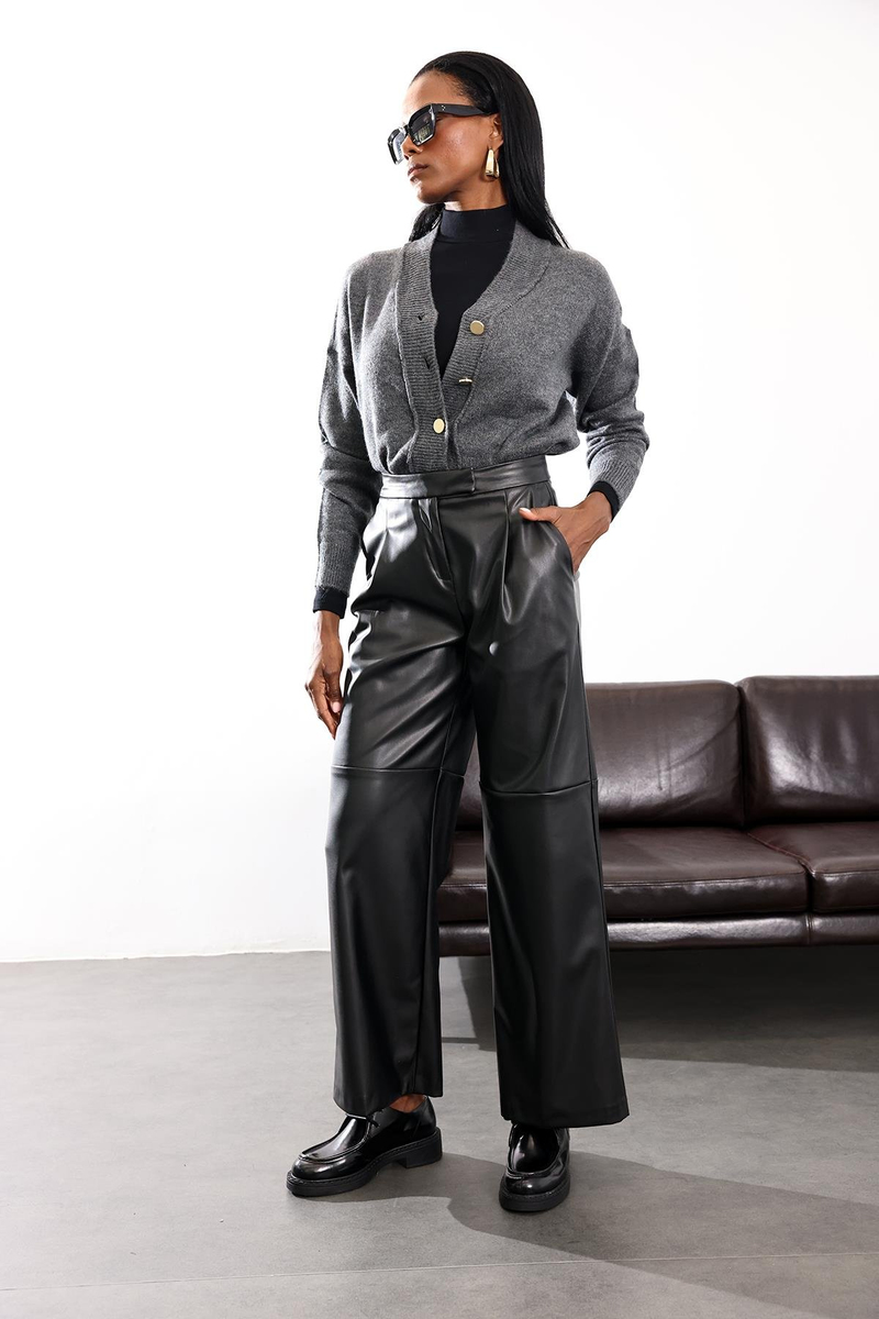 Siyah Parçalı Deri Pantolon 17215