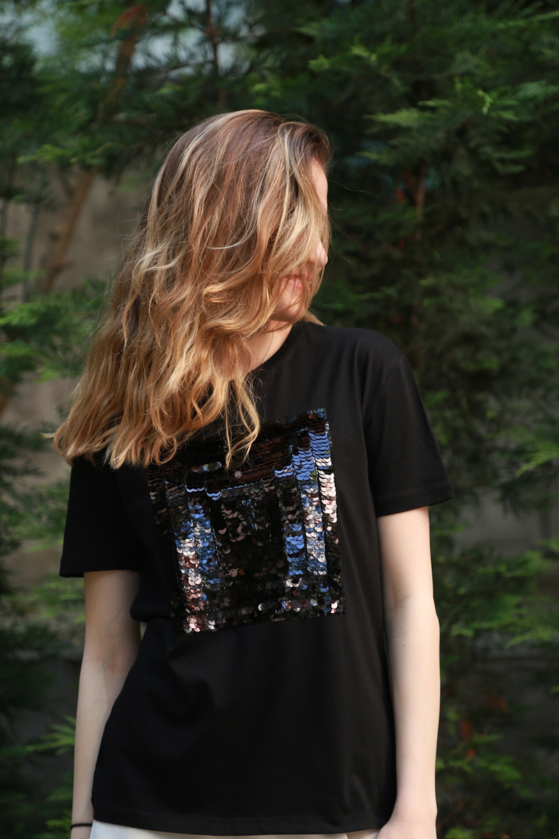 Siyah Payetli Tshirt