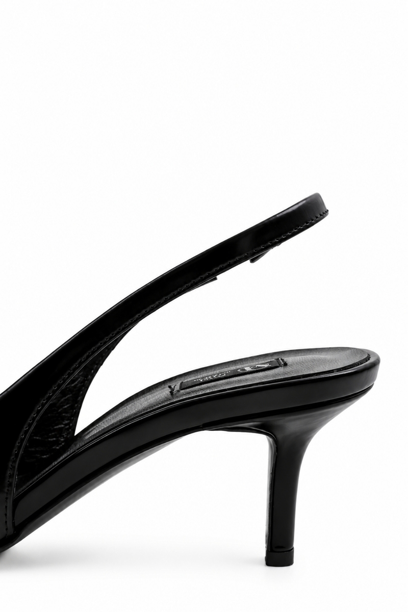 Siyah Sivri Burun Slingback 25149