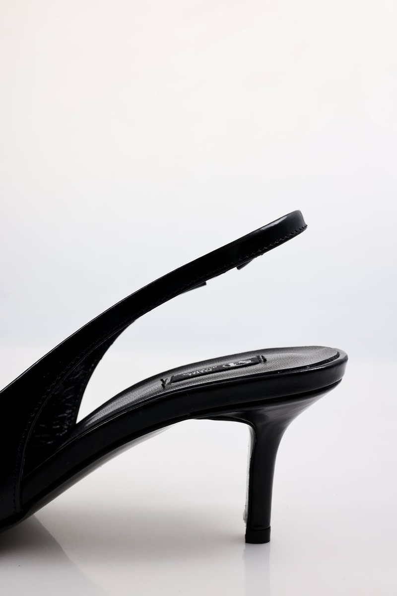 Siyah Sivri Burun Slingback 25149