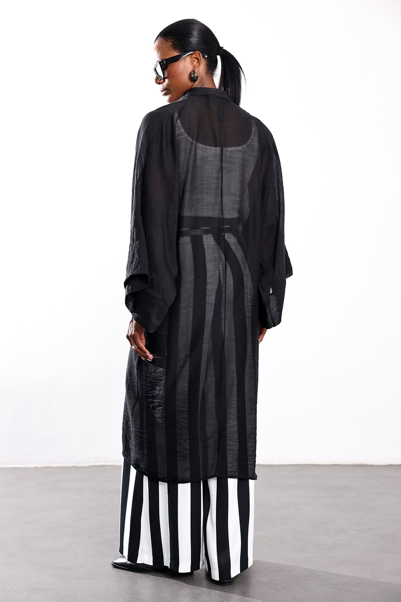 Siyah Süslü Düğmeli Kimono 3467