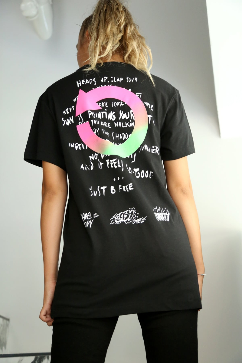 Siyah Totally Rad Baskılı Tshirt 3143