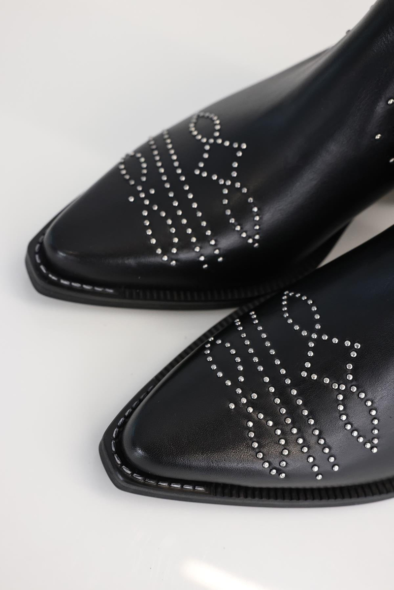 Siyah Troklu Western 124409