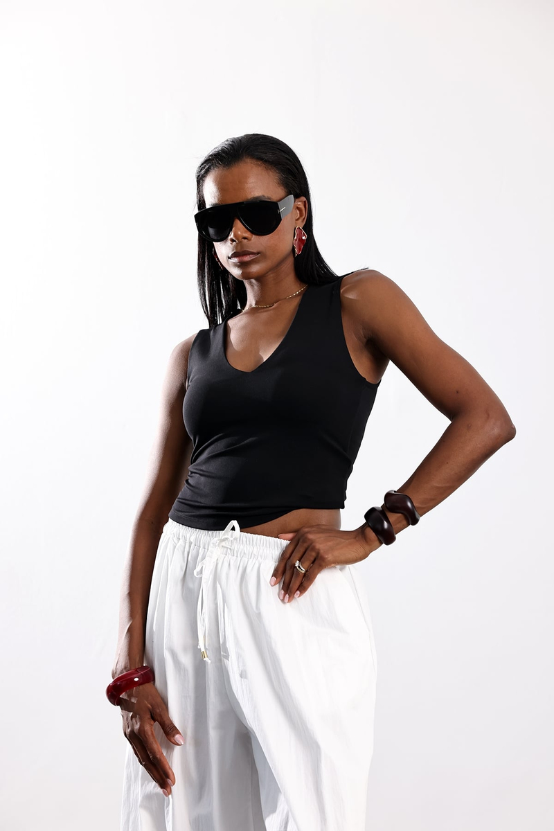 Siyah V Yaka Atlet 17564