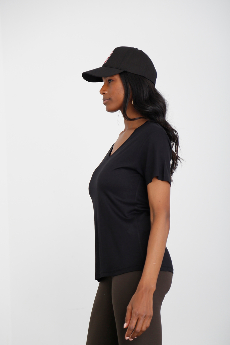 Siyah V Yaka Basic Tshirt 619