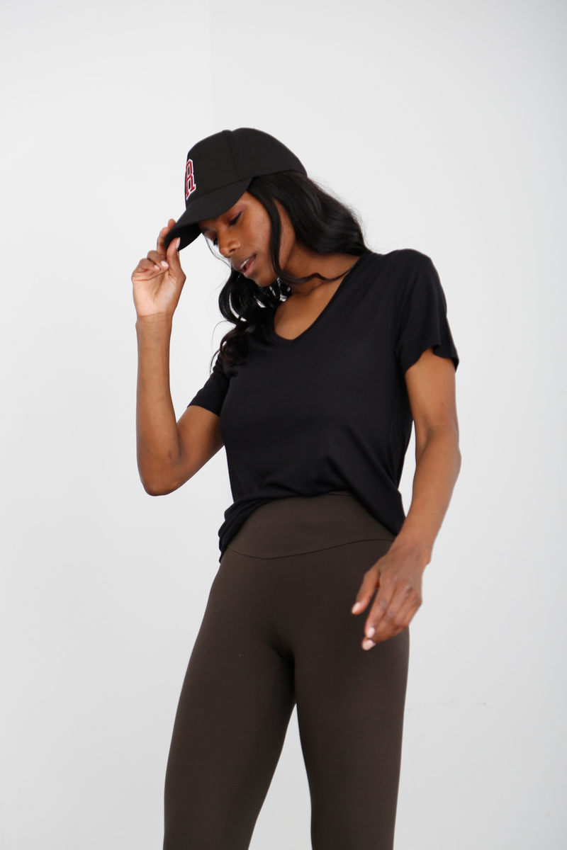 Siyah V Yaka Basic Tshirt 619