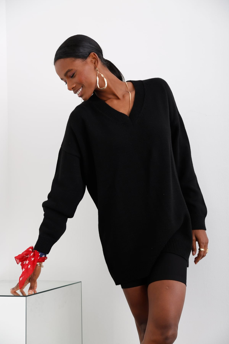 Siyah V Yaka Oversize Kazak 32019