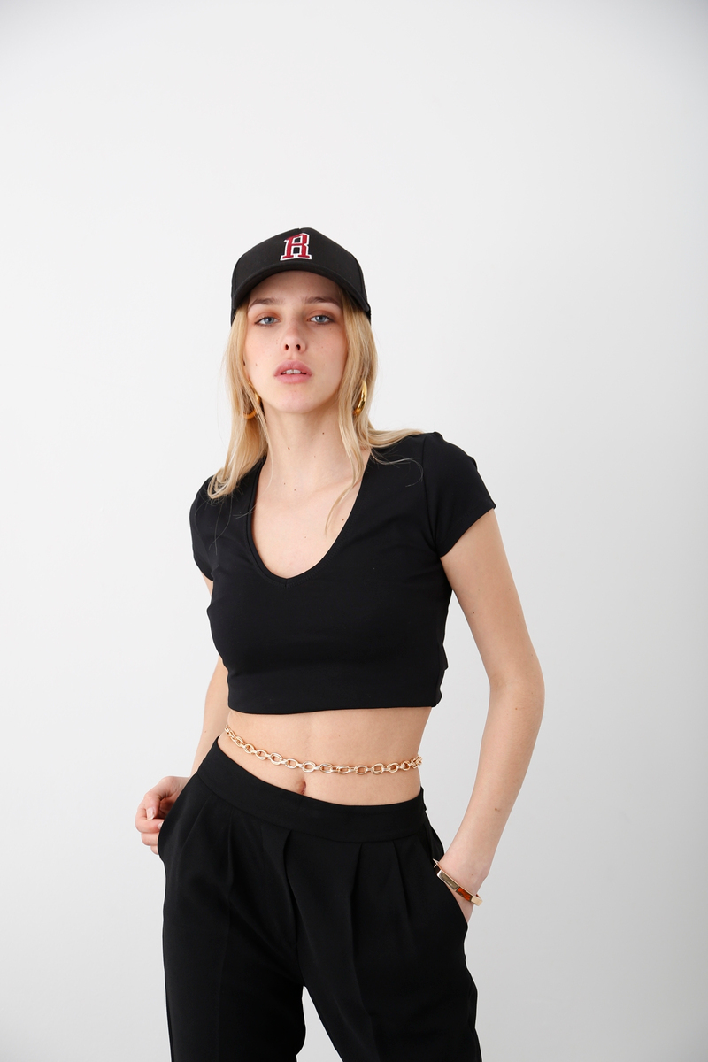 Siyah V Yaka Tshirt 4083