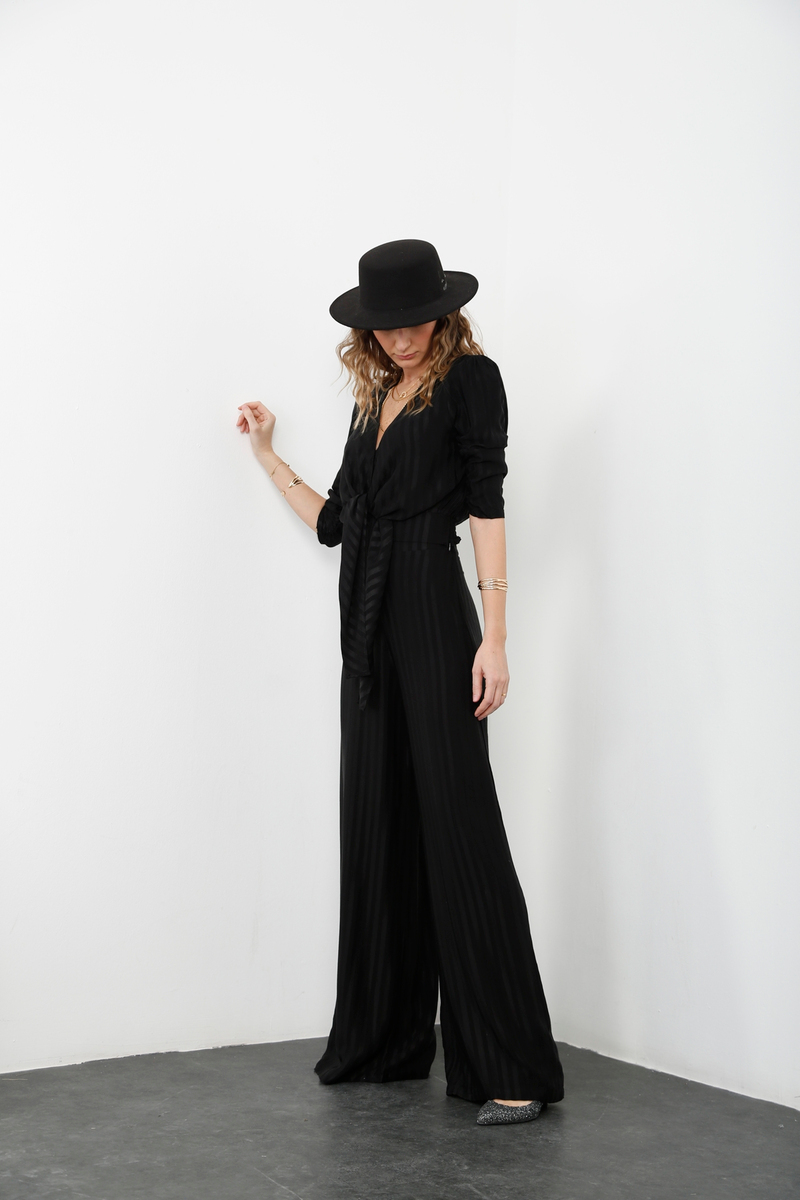 Siyah Vatkalı Bluz Pantolon Takım 00508