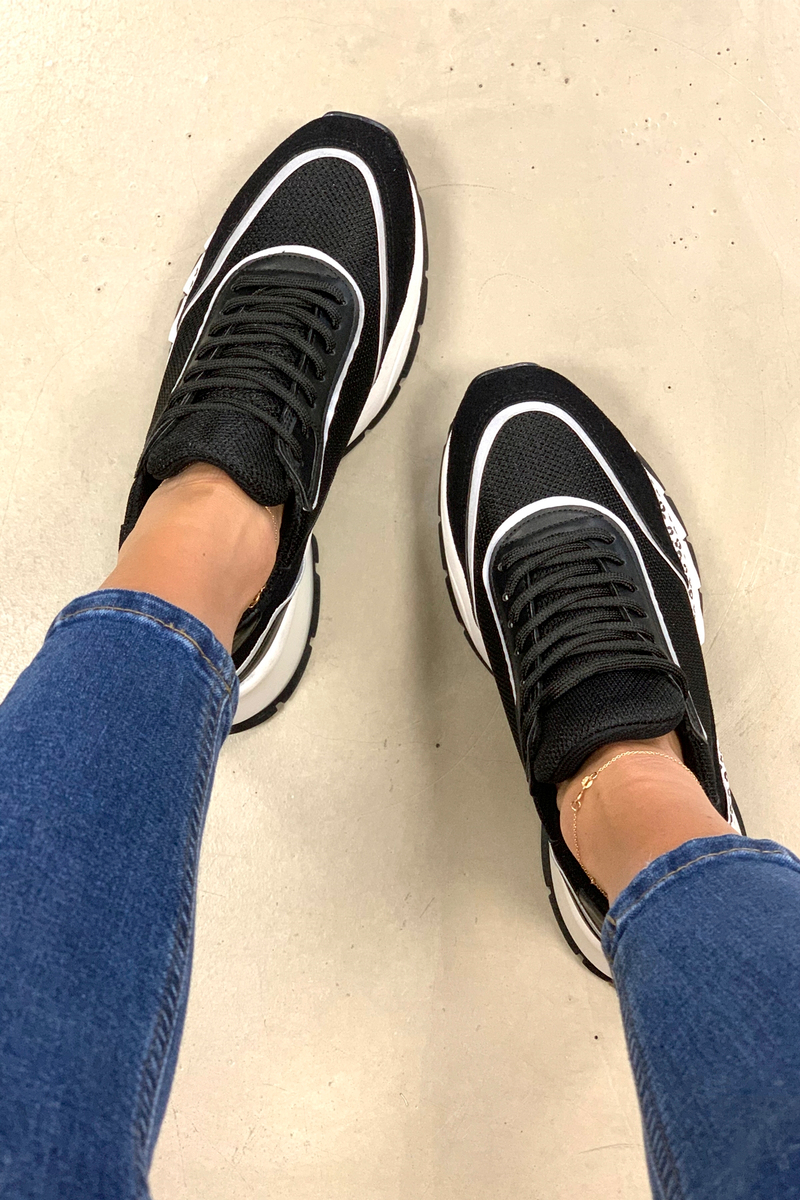 Siyah Vegan Sneaker