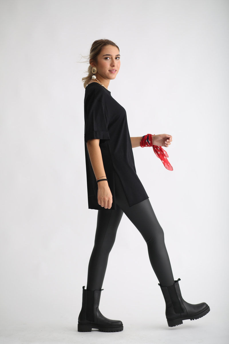 Siyah Yırtmaçlı Duble Kol Tshirt 3158