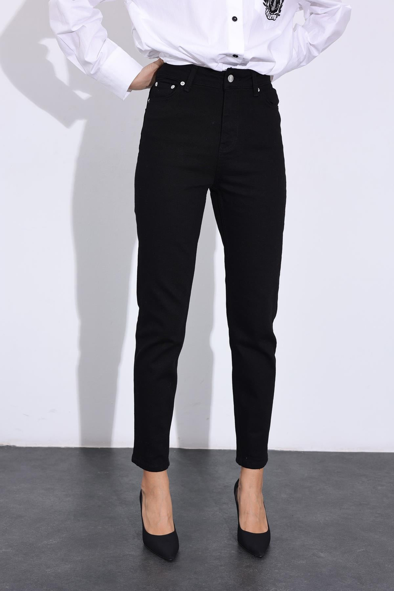 Siyah Yüksek Bel Mom Fit Jean 2772