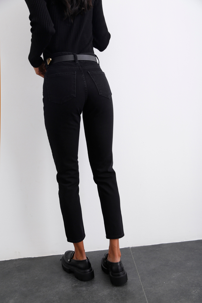 Siyah Yüksek Bel Slim Fit Jean 