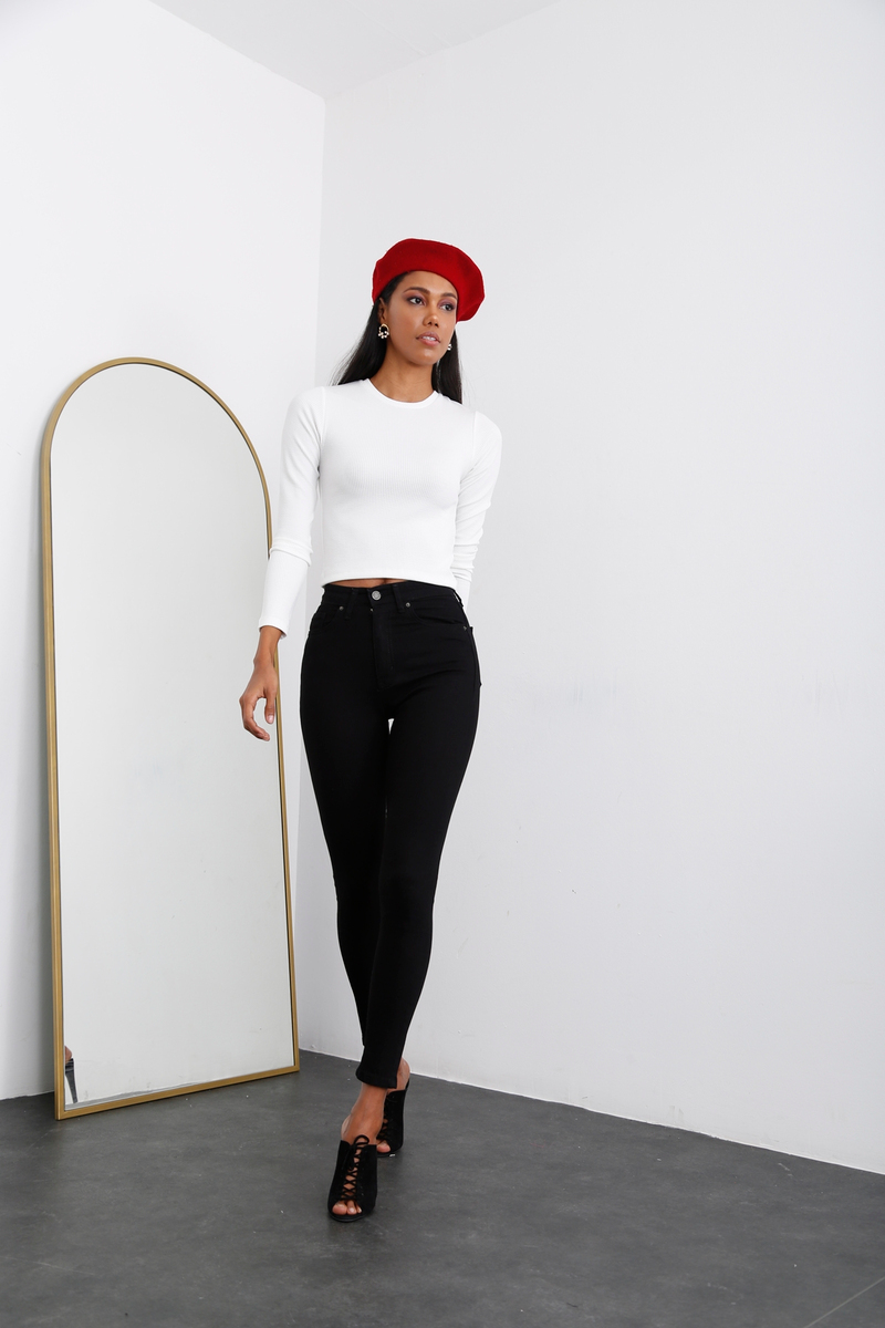 Siyah Yüksek Bel Toparlayan Slim Fit Jean 