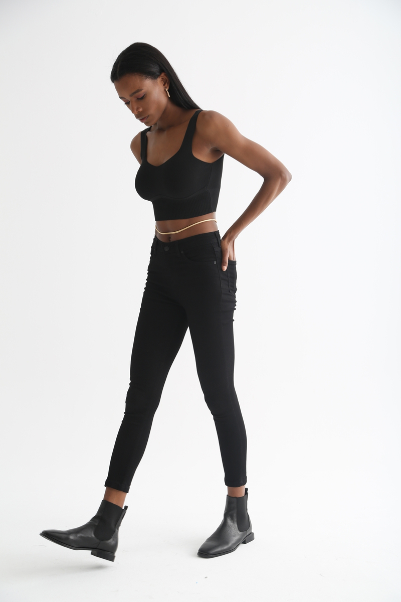 Siyah Yüksek Bel Toparlayan Slim Fit Jean 