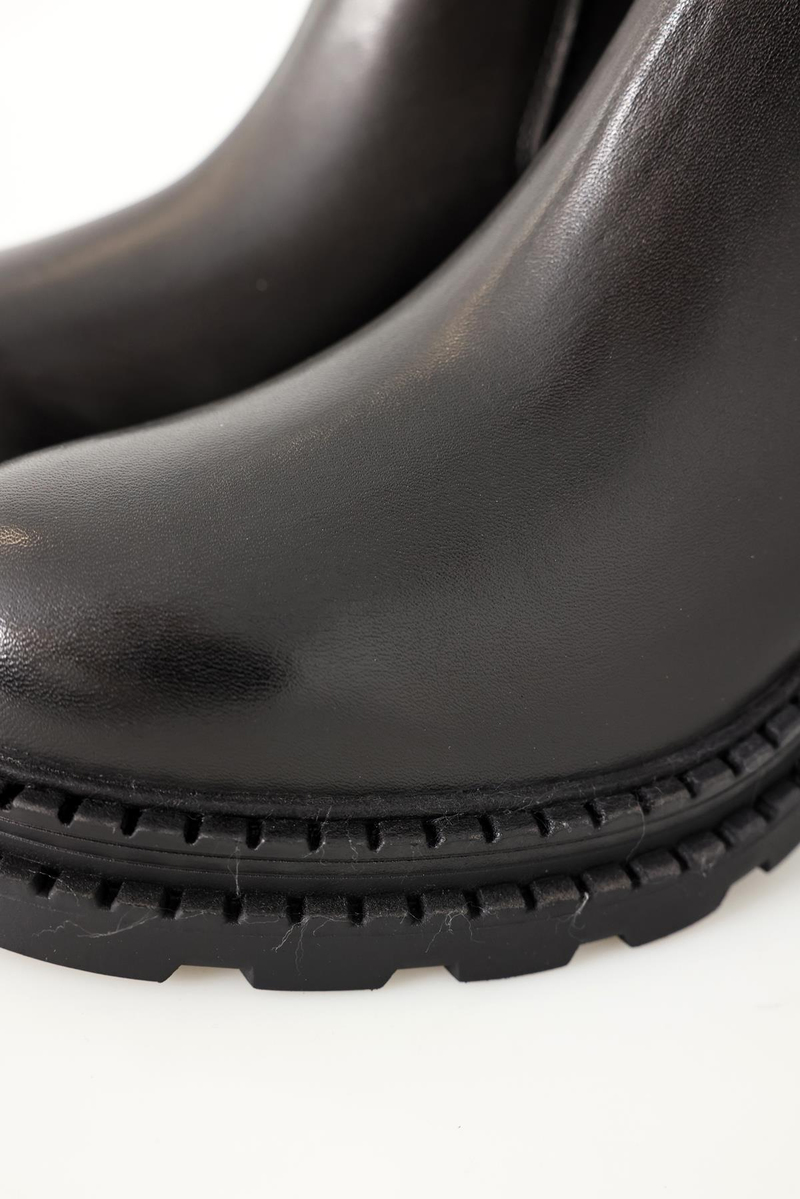 Siyah Yüksek Tabanlı Cheslea 25260