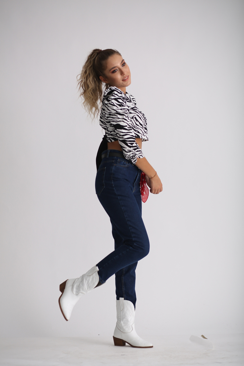 Siyah Zebra Desen Sırtı Bağlamalı Bluz 