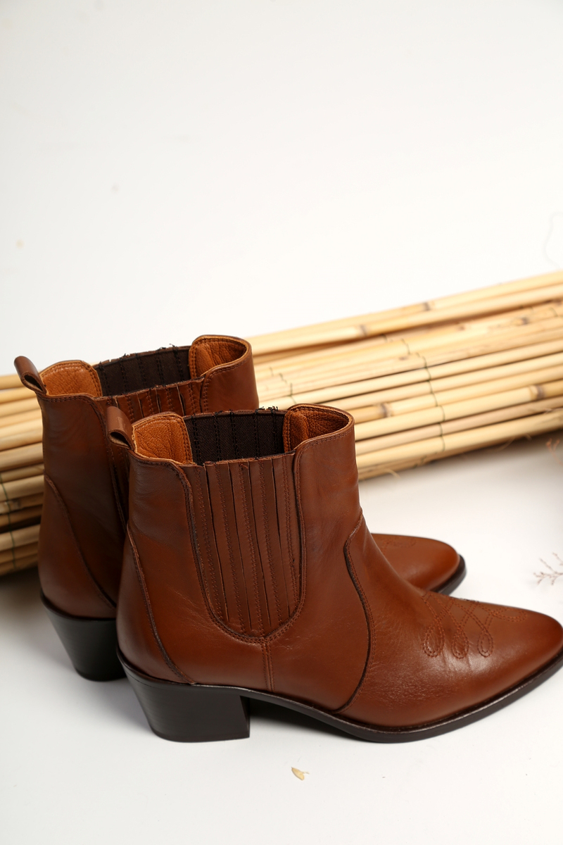 Taba Chelsea Western Bot