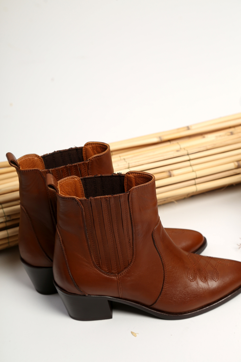 Taba Chelsea Western Bot