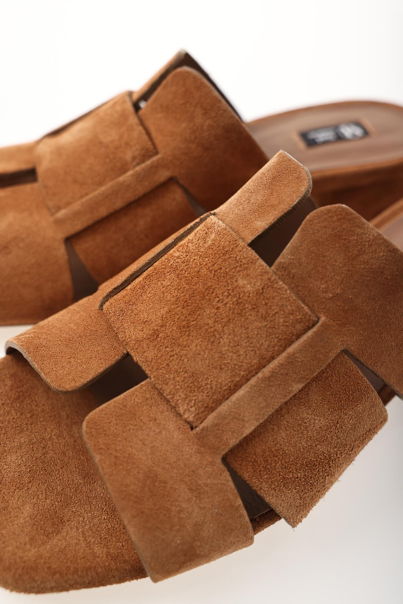 Taba Topuklu Süet Terlik 25188