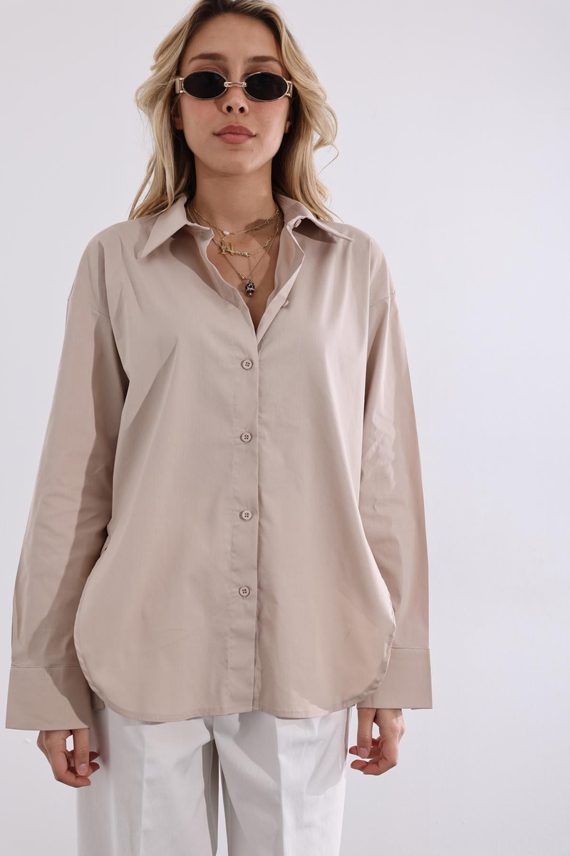 Taş Yanı Yırtmaçlı Oversize Gömlek 2410