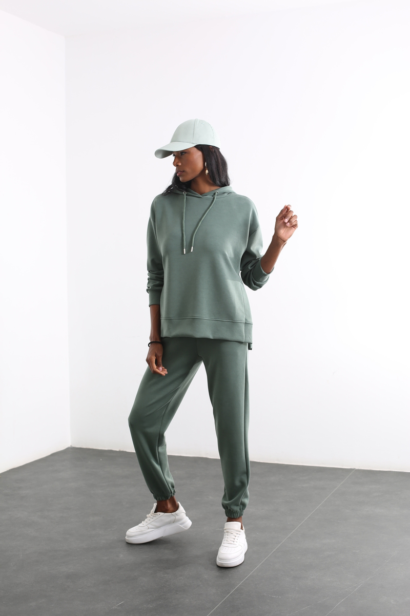 Yeşil Yanı Yırtmaçlı Modal Sweatshirt Takım 