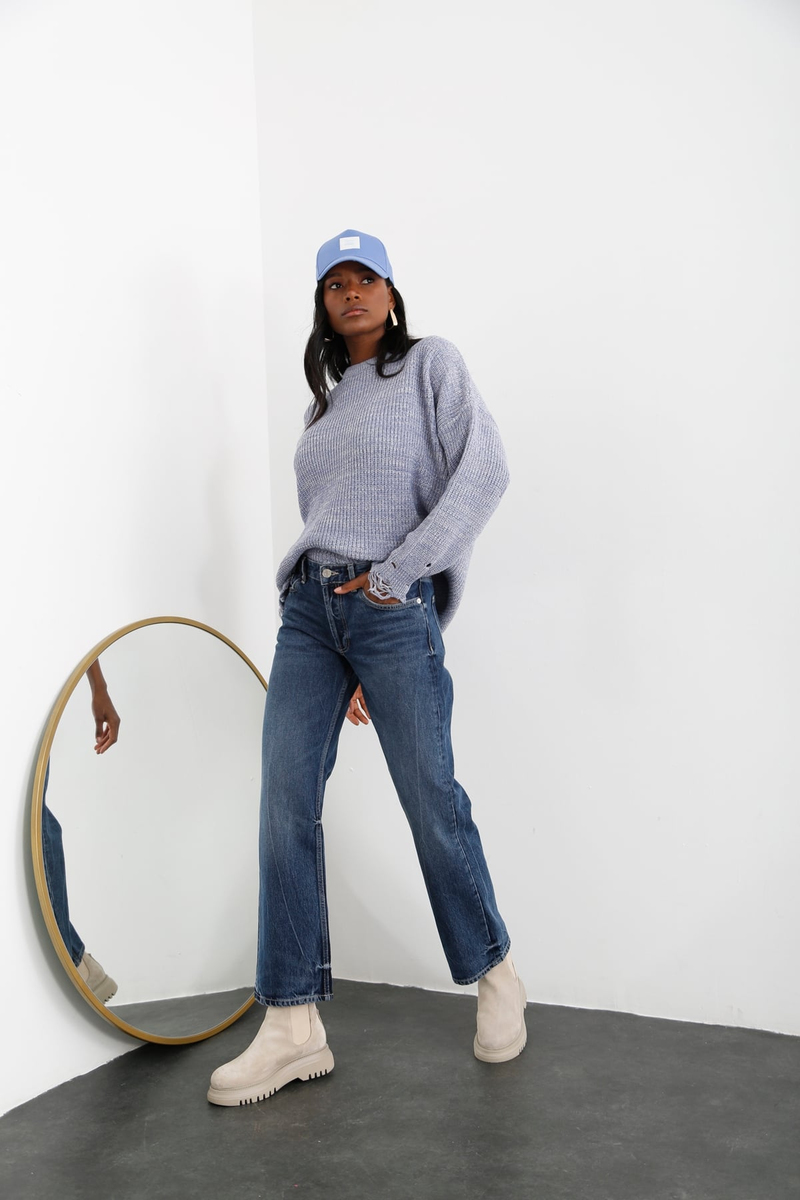 Yıkamalı Mavi Orta Bel Straight Fit Jean 