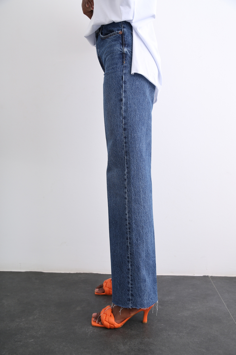 Yıkamalı Mavi Yüksek Bel Straight Fit Jean 