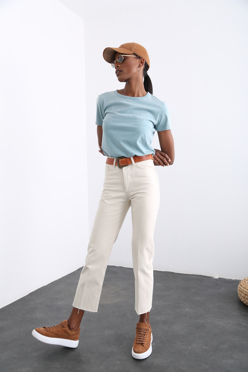 Yıkamalı Yeşil Bisiklet Yaka Basic Tshirt 